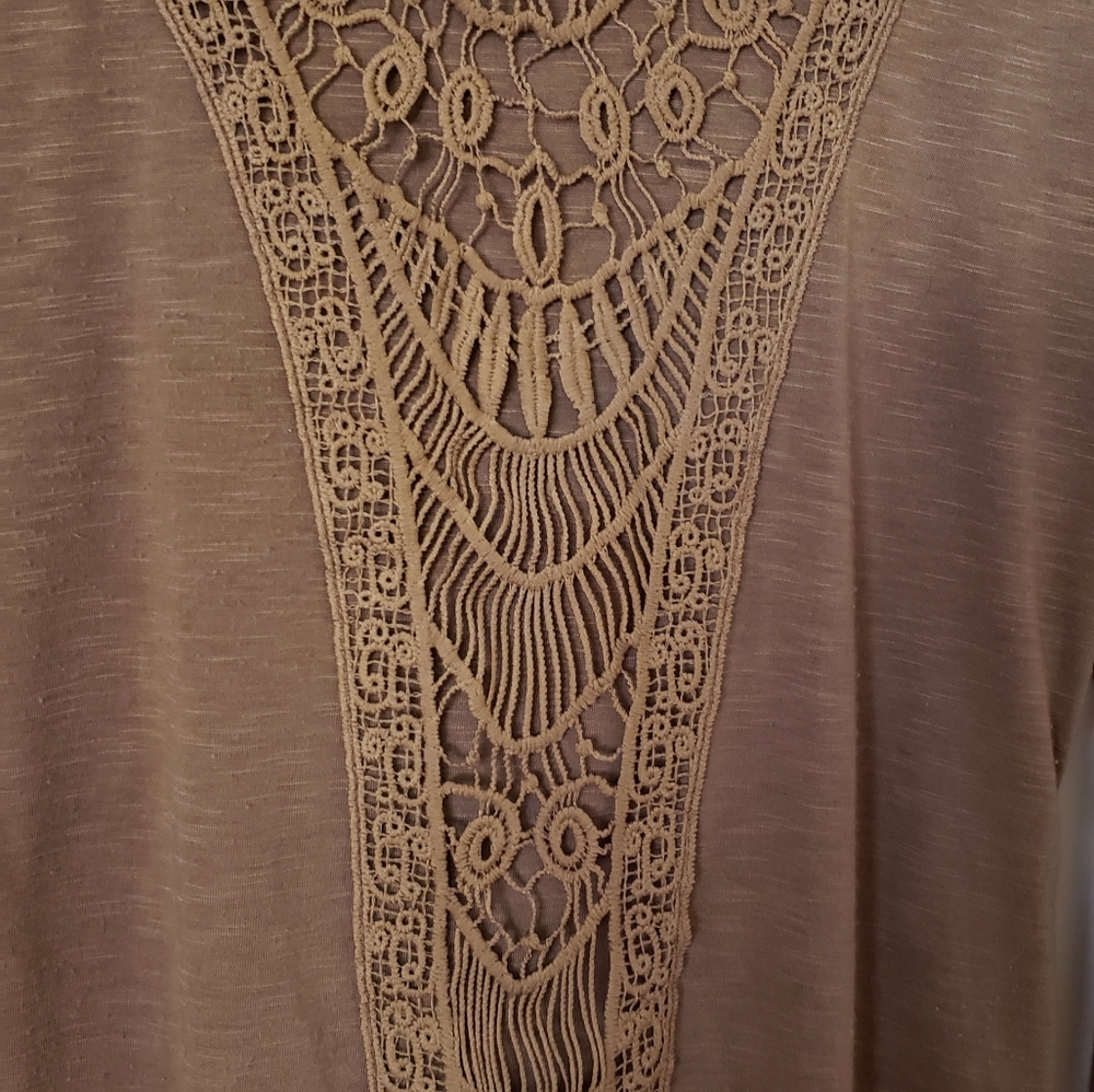 Light brown top - Picture 4 of 6